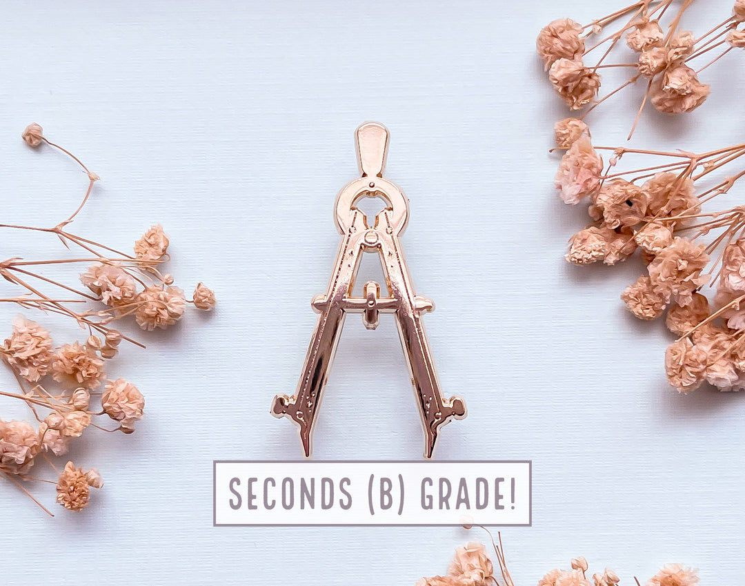 Bow Compass Gold Pin (Seconds)