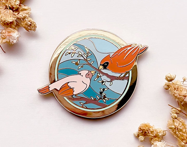 Cardinal Couple Needle Minder
