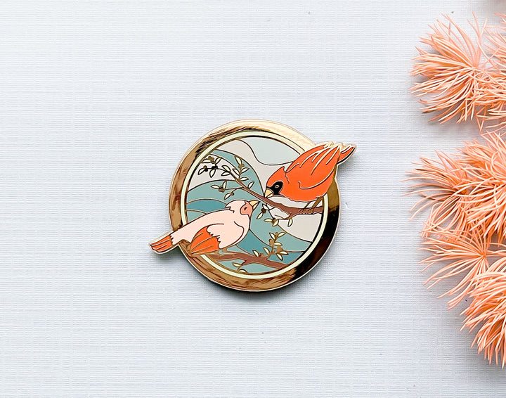 Cardinal Couple Needle Minder