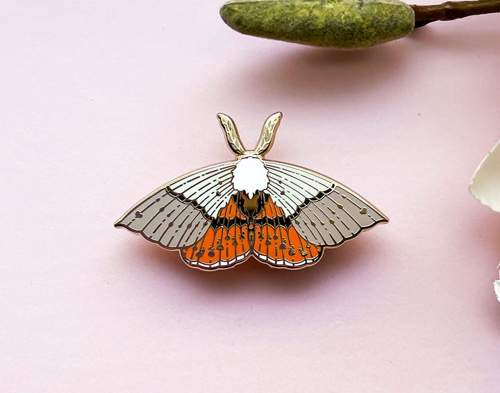 Fallen Bark Looper Moth (Gastrophora henricaria) Enamel Pin