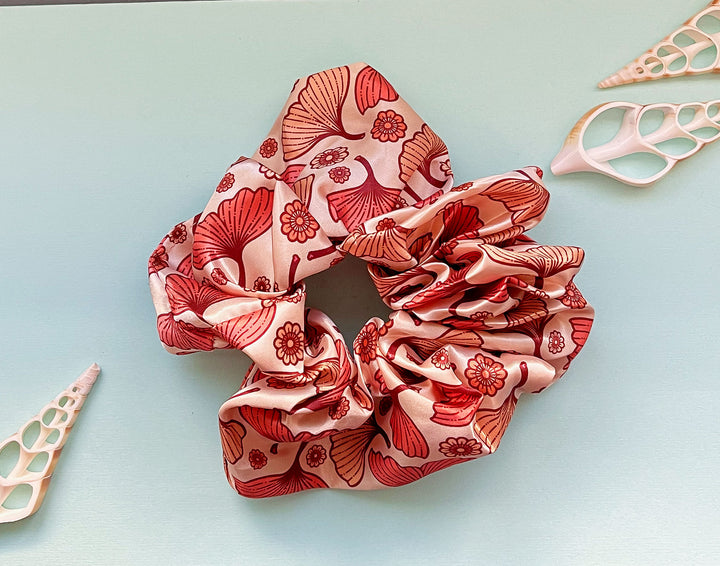 Imogen (Ginkgo Leaves and Flowers) Patterned Hair Tie