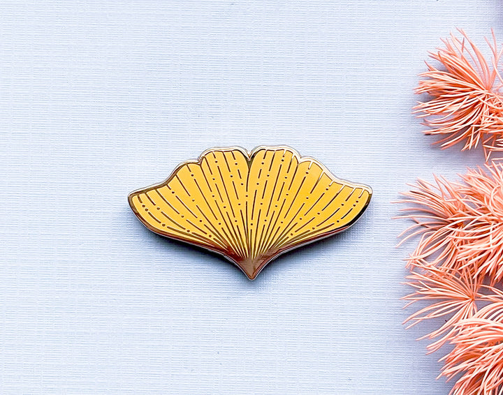 Ginkgo Leaf Needle Minder