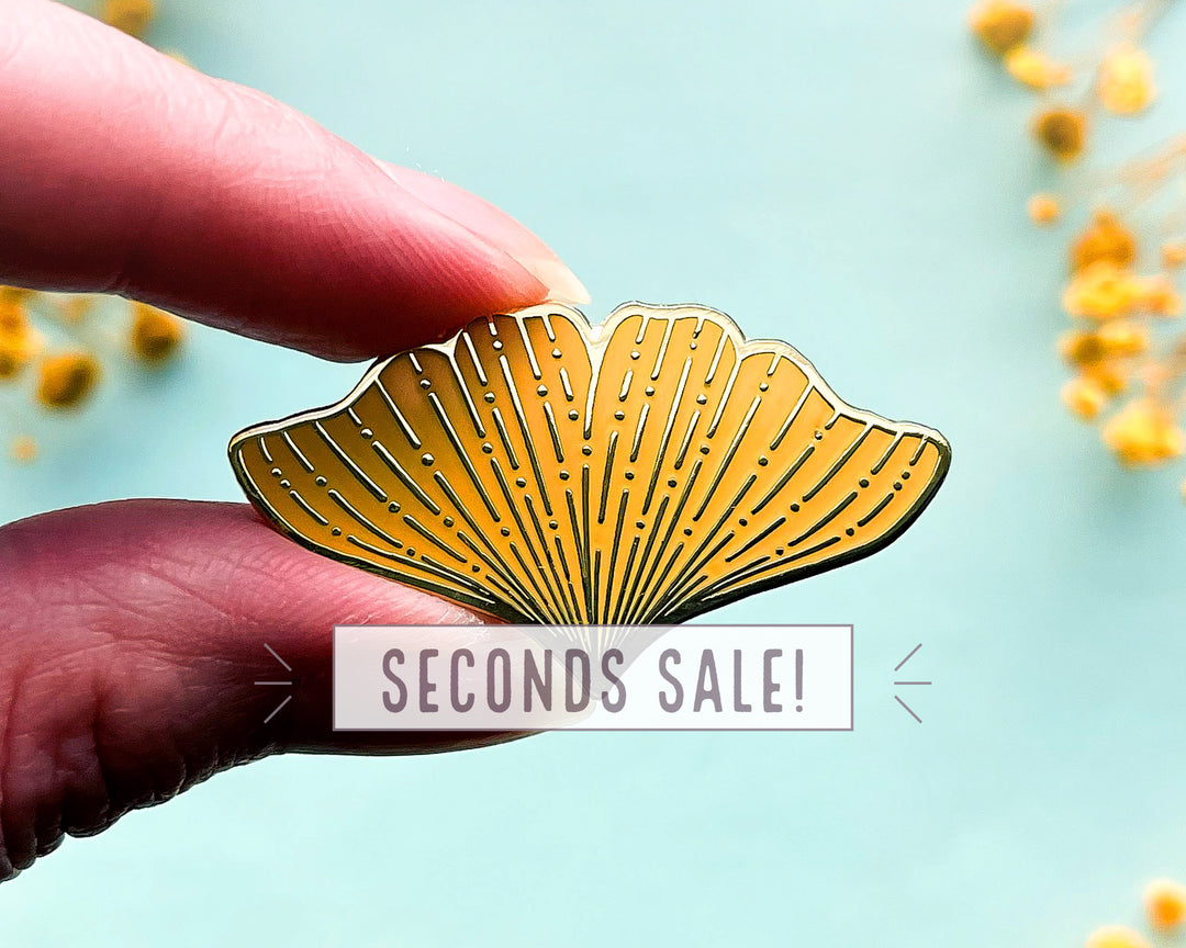 Ginkgo Leaf Needle Minder (SECONDS)