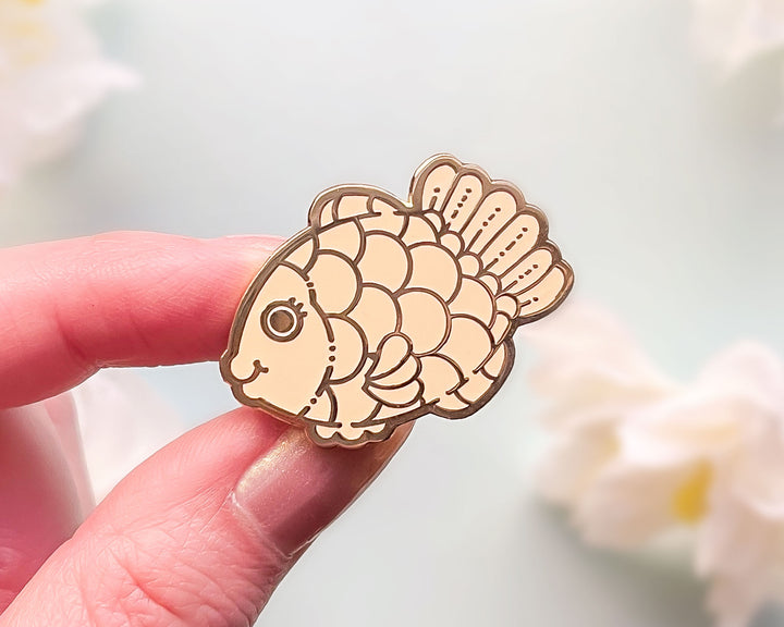 Taiyaki Enamel Pin