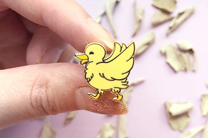 Mother Duck and Ducklings Enamel Pin Set