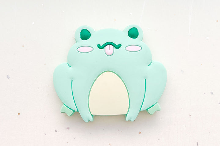 Sitting Frog Magnet