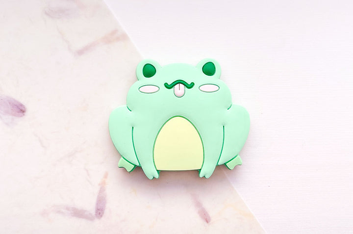 Sitting Frog Magnet