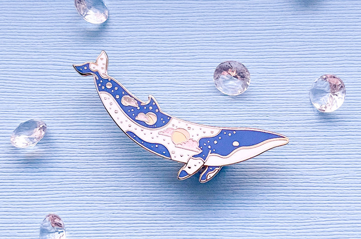 Moons Minke Whale (Lunar Light) Pin
