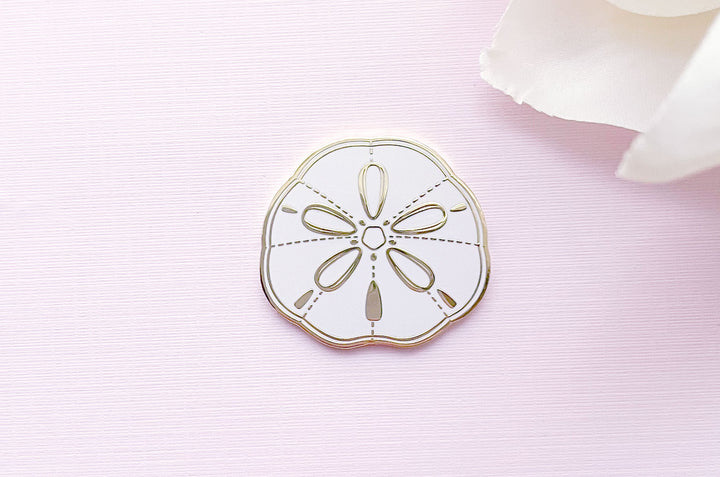 Sand Dollar Needle Minder