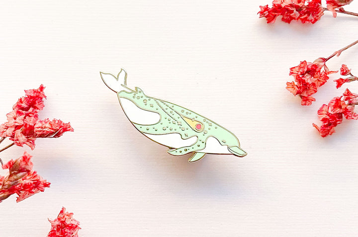 Shepherd's Beaked Whale (Comet Trail) Pin