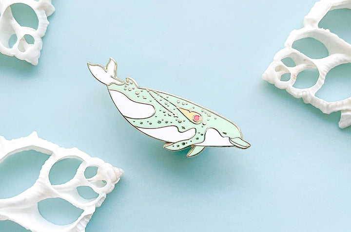 Shepherd's Beaked Whale (Comet Trail) Pin