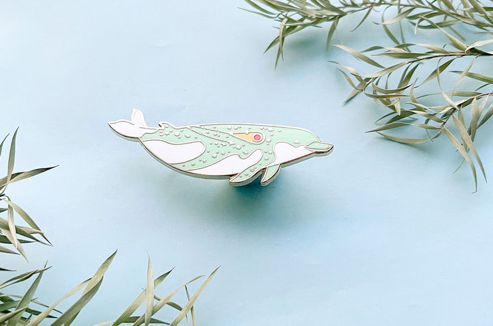 Shepherd's Beaked Whale (Comet Trail) Pin