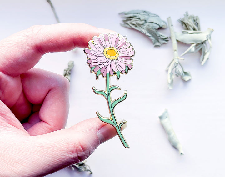Pink Alpine Aster (Aster alpinus) Enamel Pin