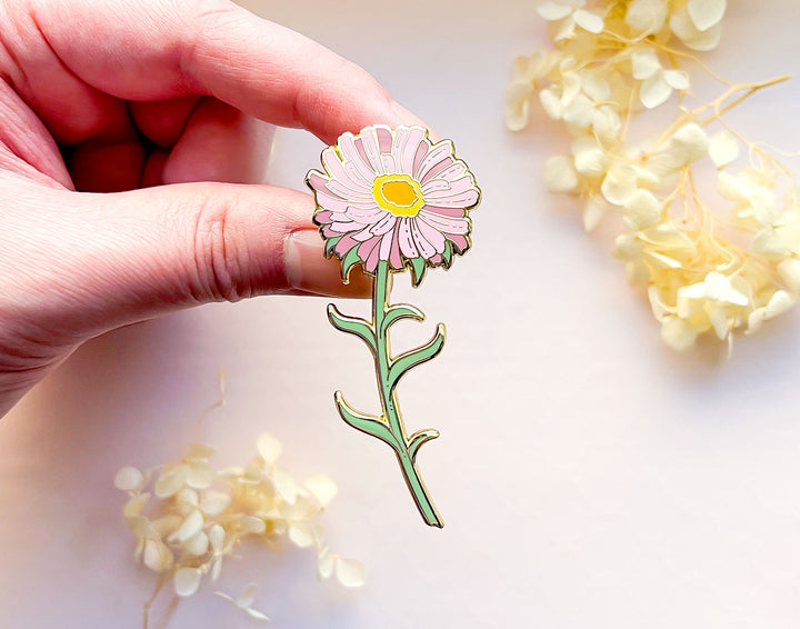 Pink Alpine Aster (Aster alpinus) Enamel Pin