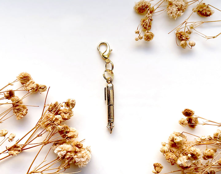 Fountain Pen Metal Glasses Charm