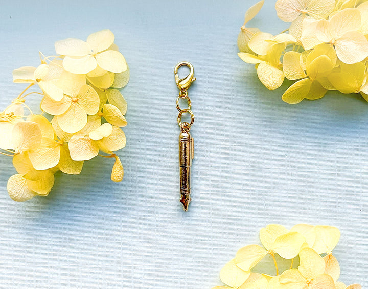 Fountain Pen Metal Glasses Charm