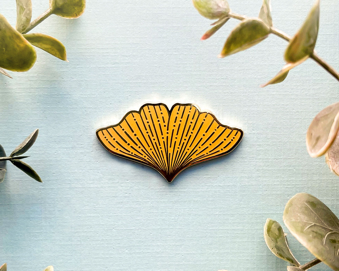 Ginkgo Leaf Needle Minder