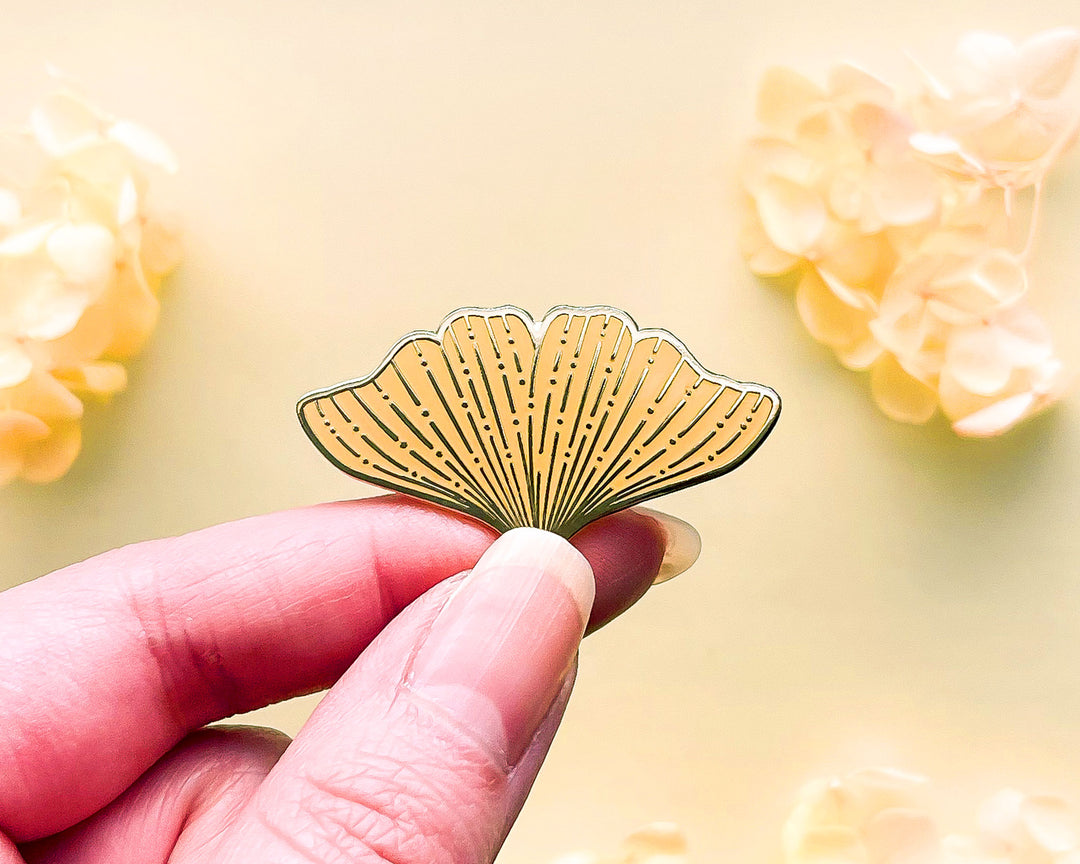 Ginkgo Leaf Needle Minder