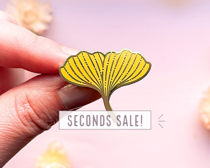 Ginkgo Leaf Needle Minder