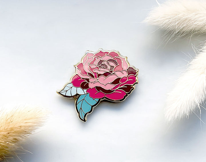 Red Tea Rose Needle Minder