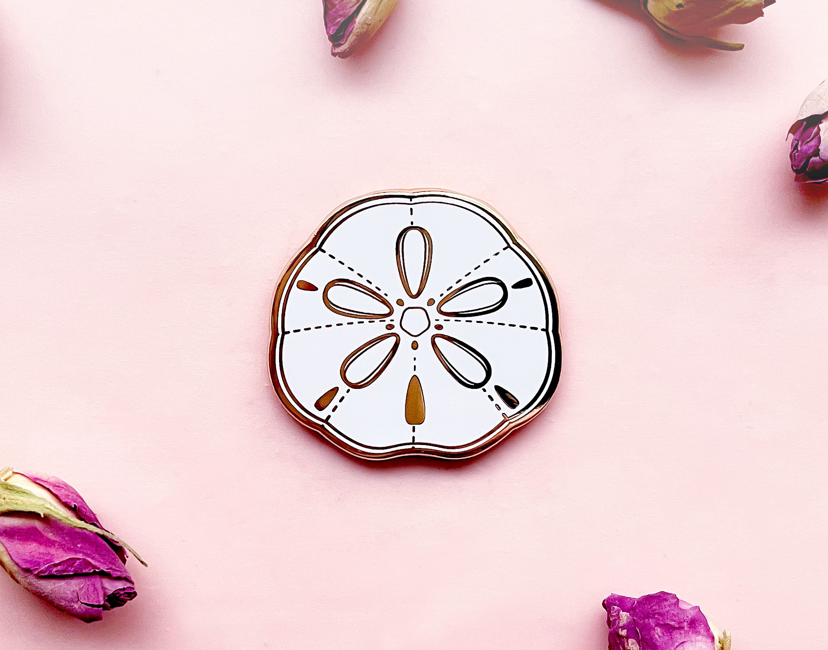 Sand Dollar Needle Minder – Alum and Ink