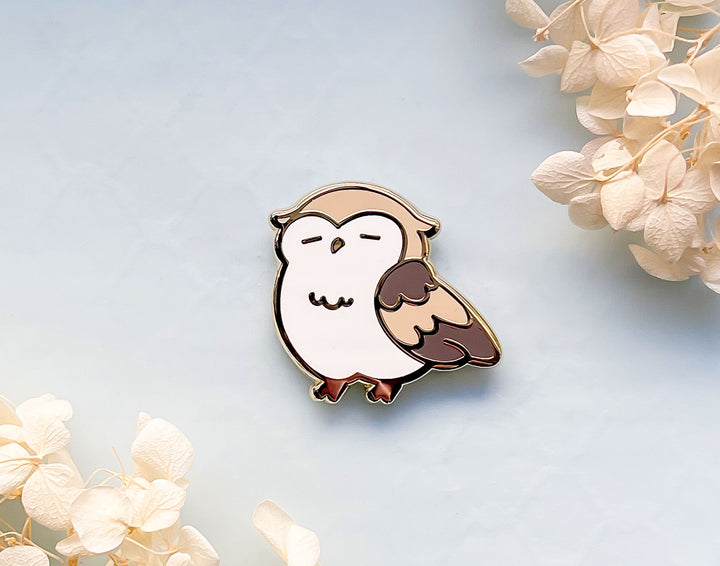 Baby Barred Owl Needle Minder