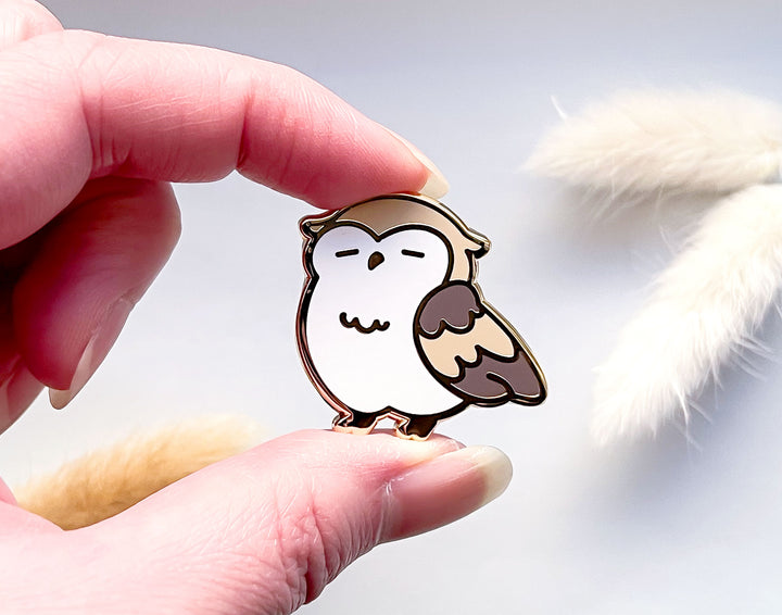 Baby Barred Owl Needle Minder
