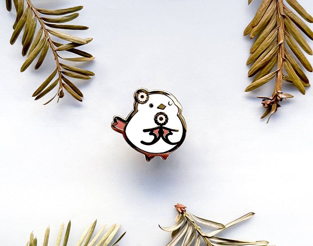 Daisy the Flower Shima Enaga Enamel Pin