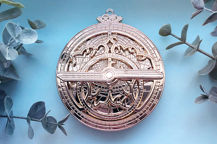 Astrolabe Star Navigator Gold Pin