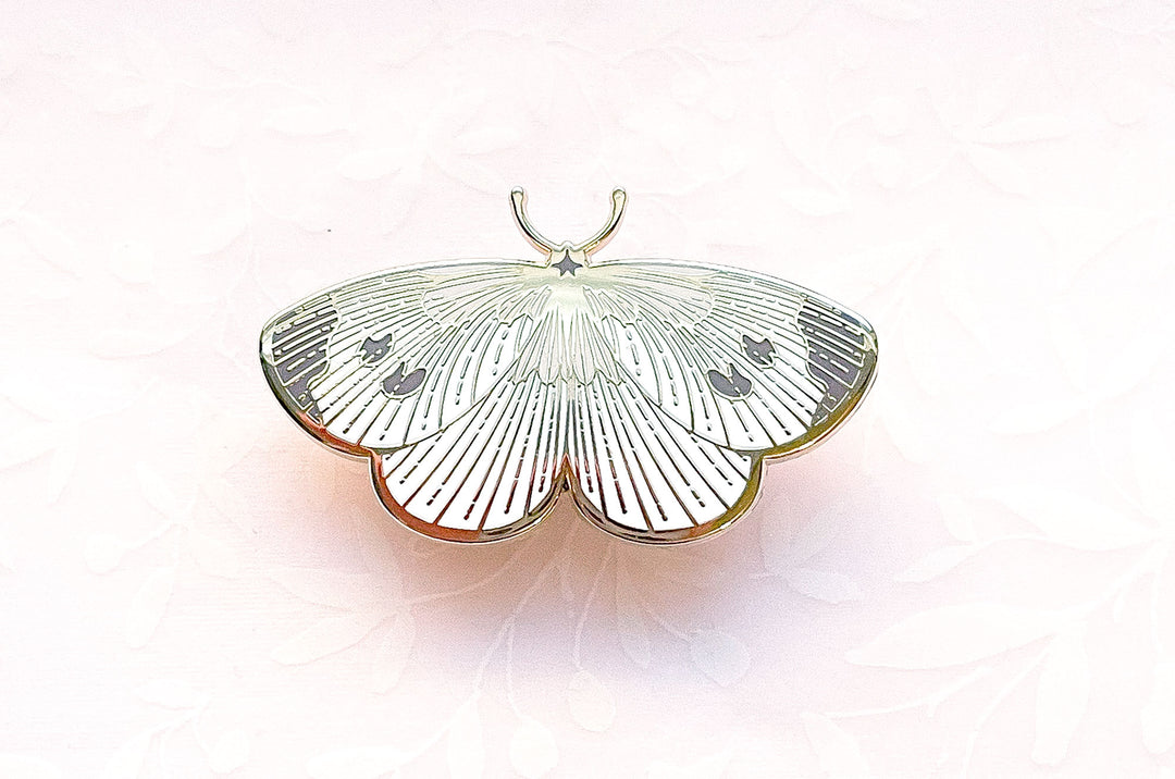 Cabbage Butterfly (Pieris rapae) Enamel Pin