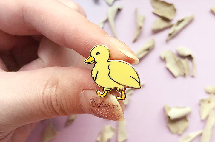 Mother Duck and Ducklings Enamel Pin Set
