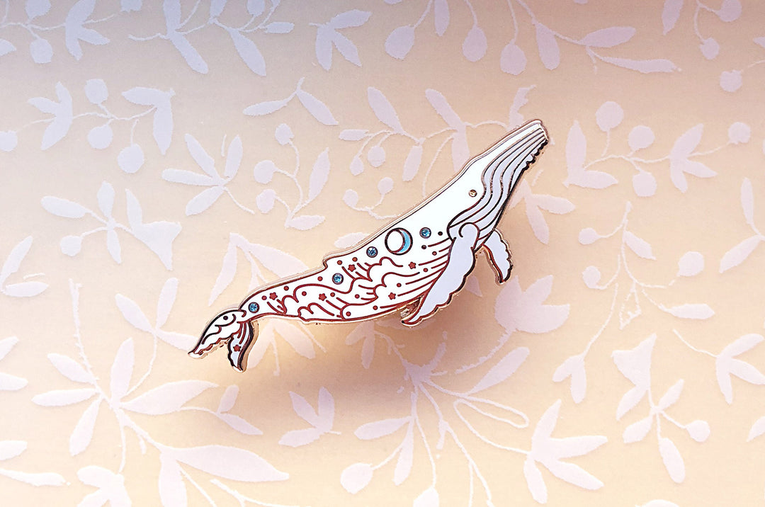 Star Surf Humpback Whale (The Migaloo / Sea and Sky) Pin