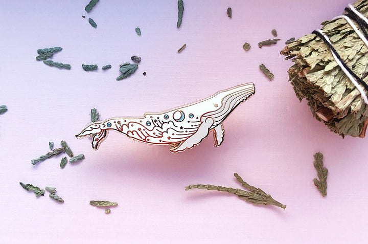Star Surf Humpback Whale (The Migaloo / Sea and Sky) Pin
