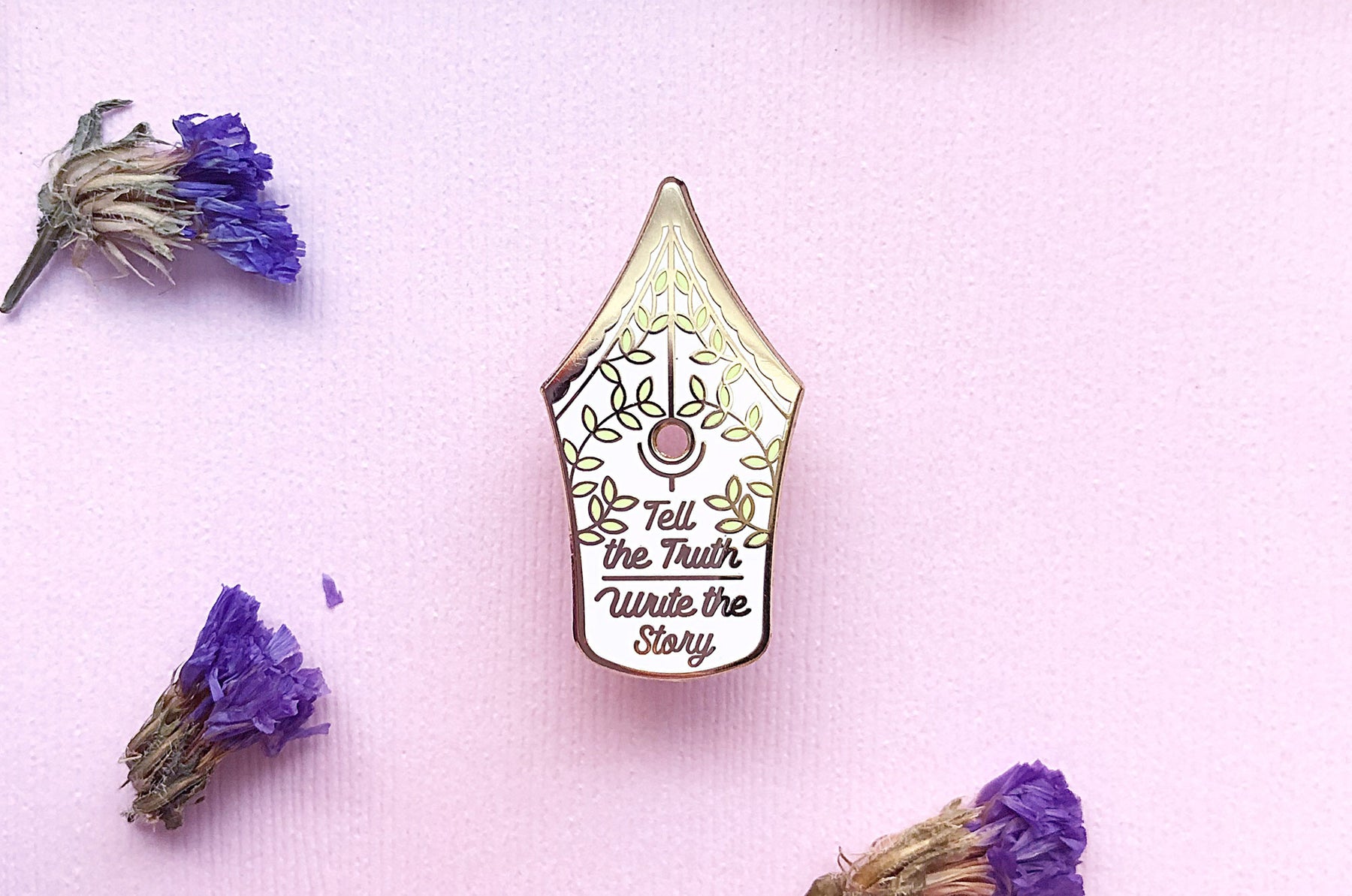 Falling Writing Pin Write the Story Fountain Pen Enamel Pin – Alum and Ink