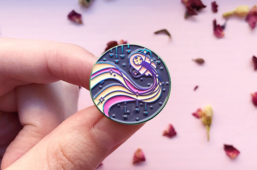 Sun Skimmer Enamel Pin