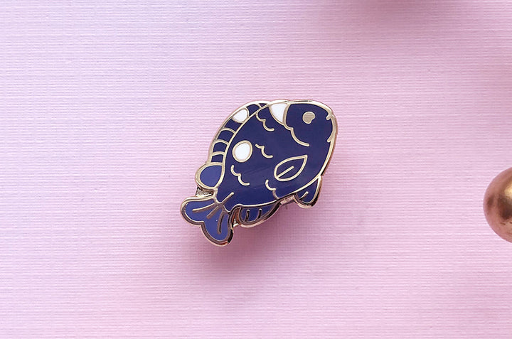 Tiny Domino Damsel Fish Enamel Pin